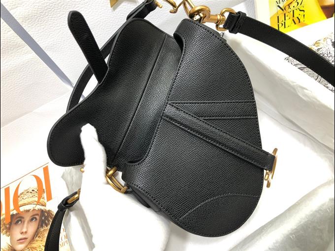 2025228Y620P21231032