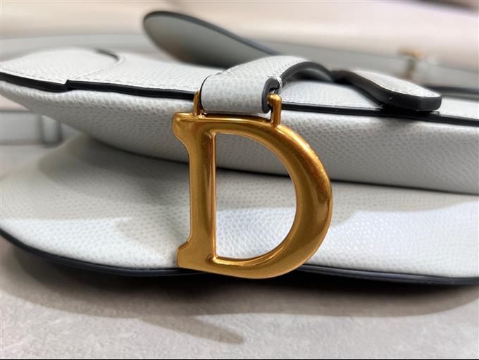 2025228Y630P212310672