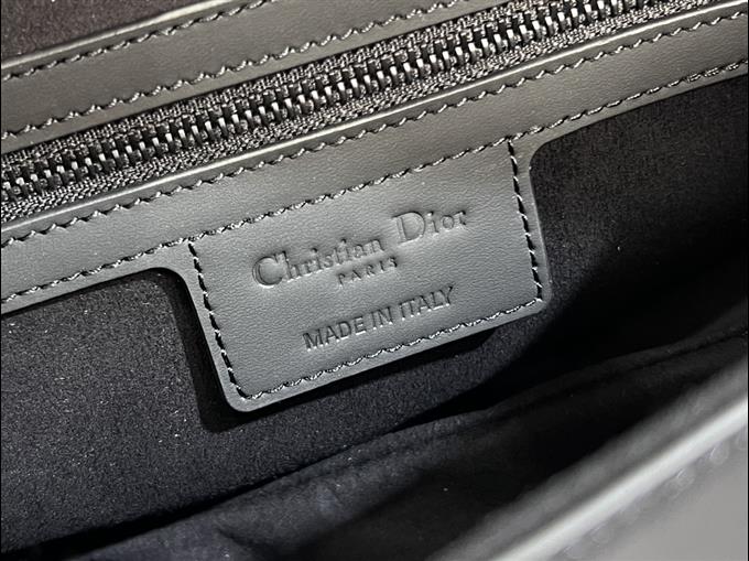 2025228Y650P212312533