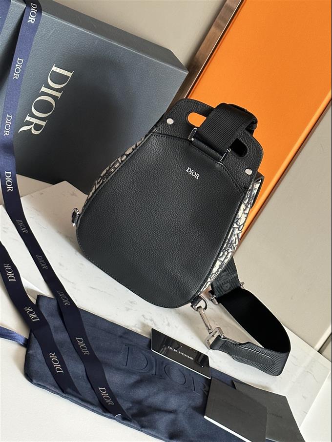 2025228Y780P212318635