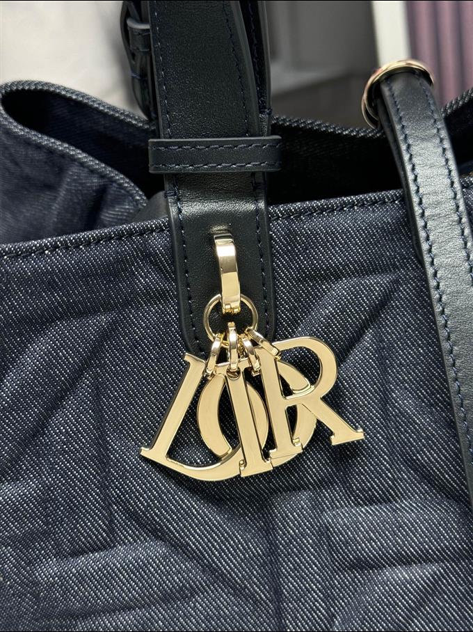 2025228Y650P212644919