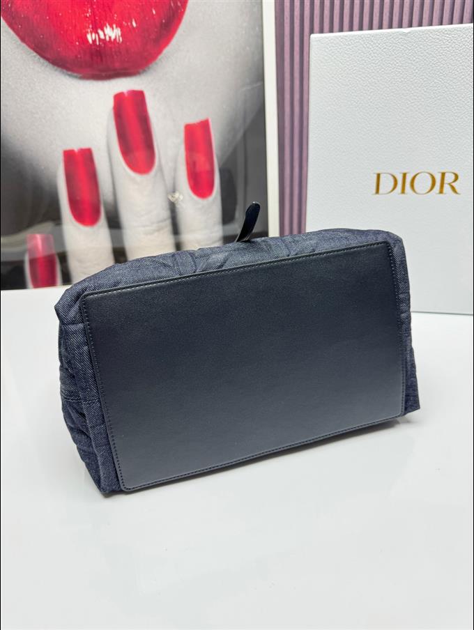 2025228Y650P212644966