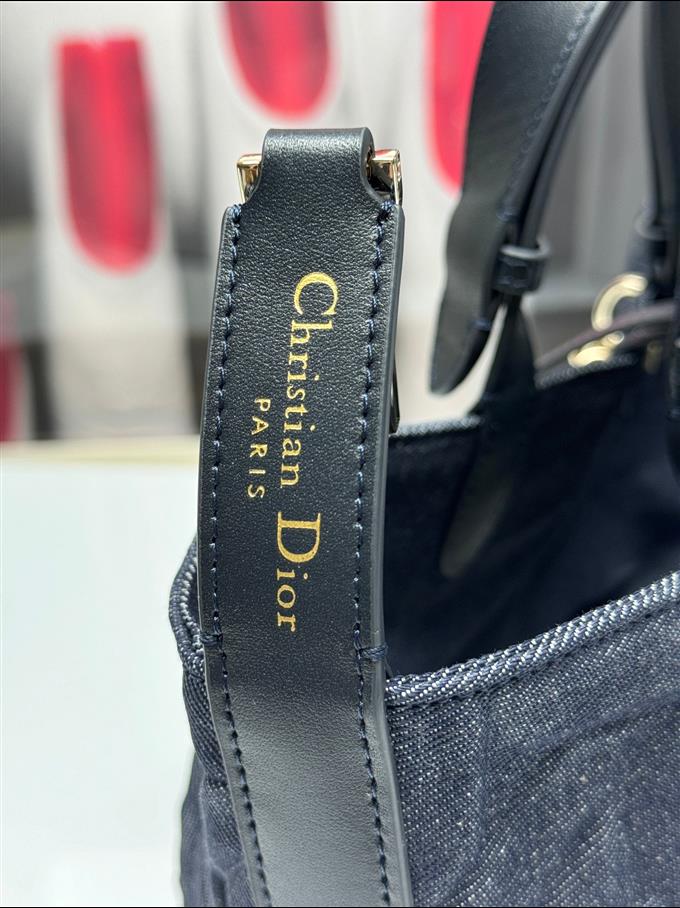 2025228Y650P212644997