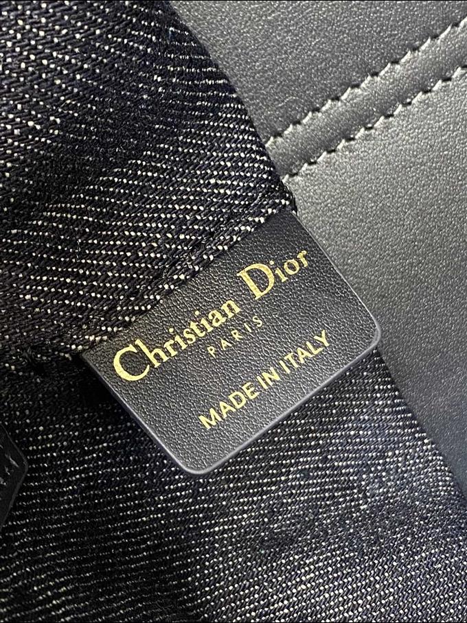 2025228Y750P212645436