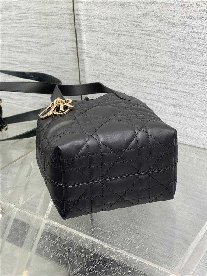 2025228Y750P212646953