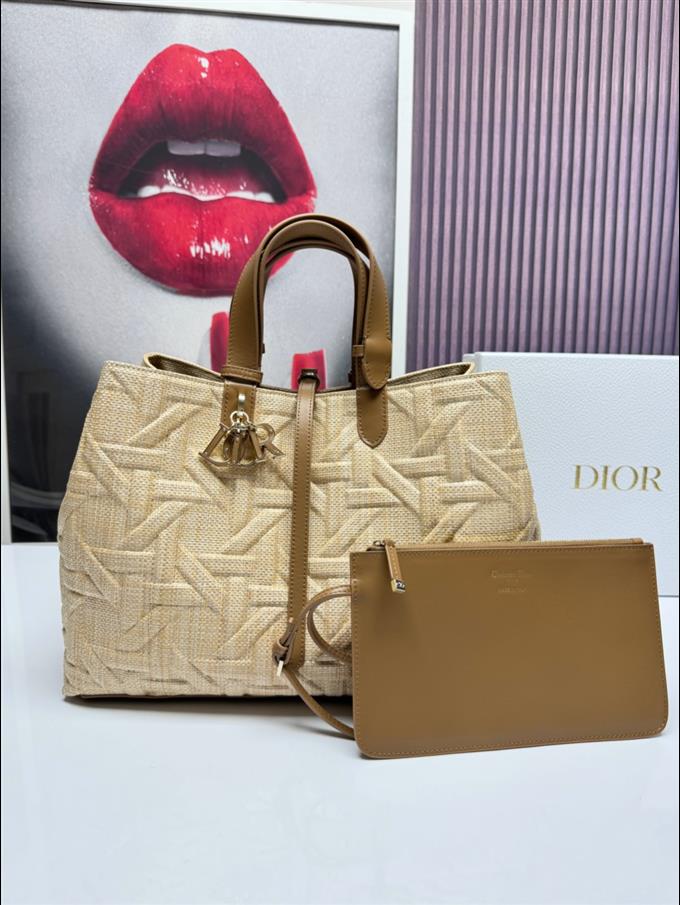 2025228Y780P212647850