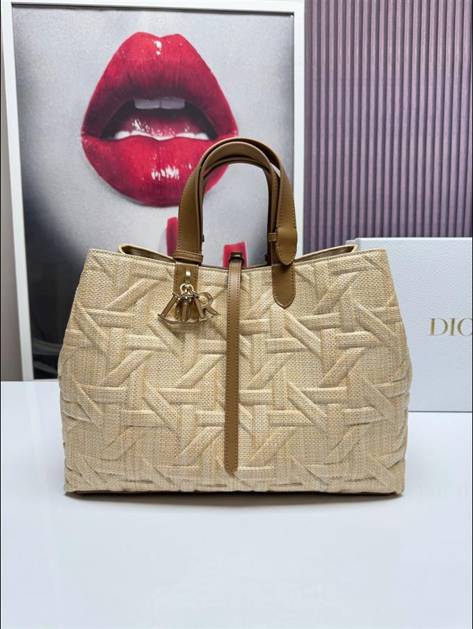 2025228Y780P212647866