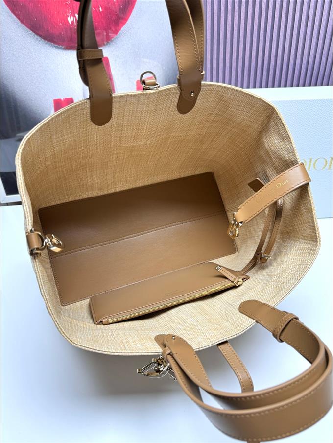 2025228Y780P212647978