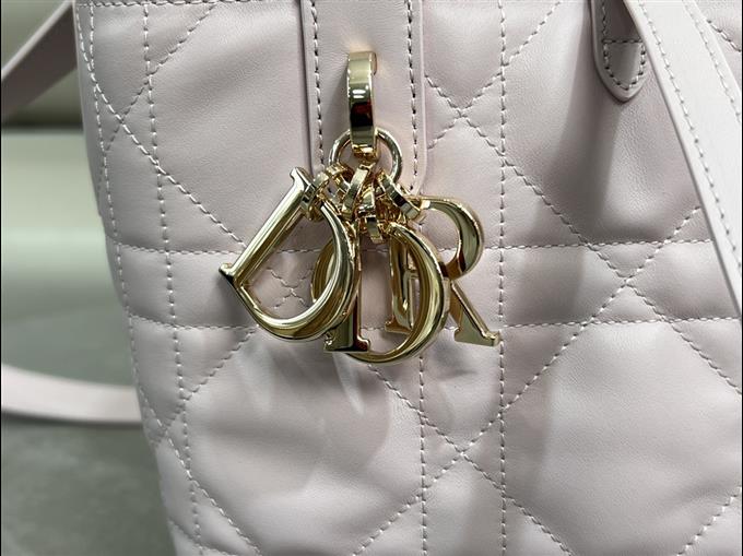 2025228Y780P212651738