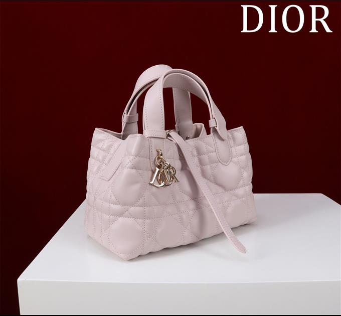 2025228Y800P212640463