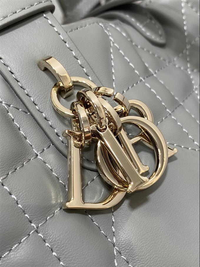 2025228Y800P212641156