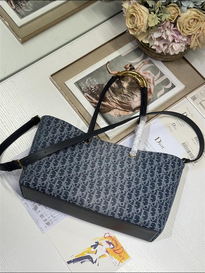 2025228Y800P212653848