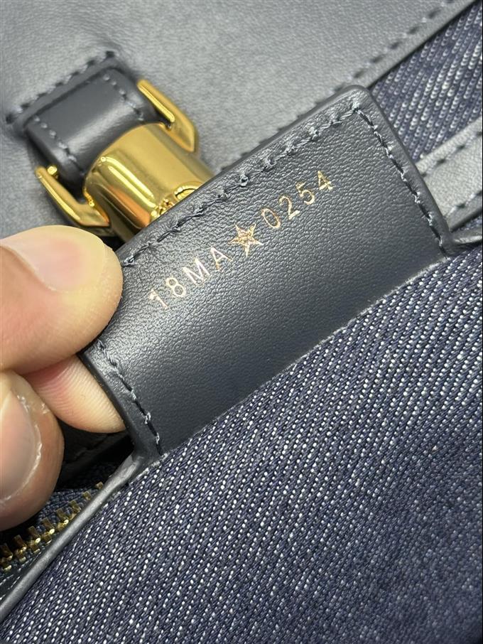 2025228Y800P212653943