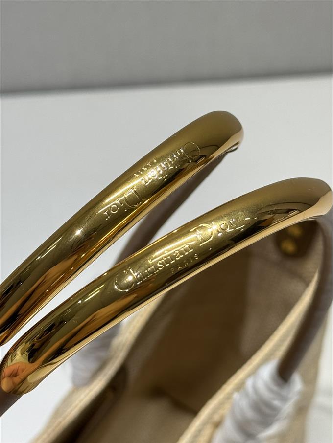 2025228Y800P21265421