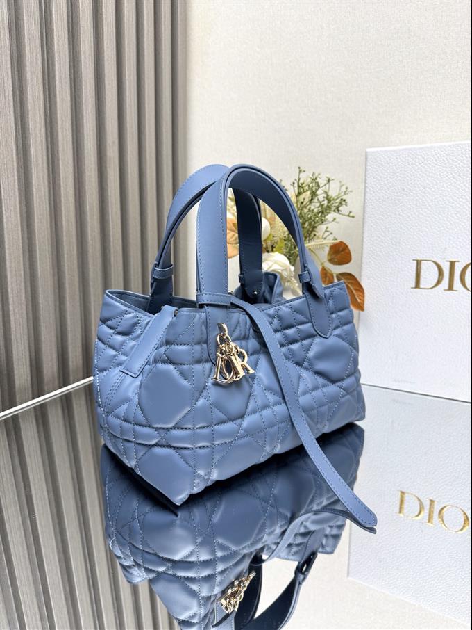 2025228Y800P212655277