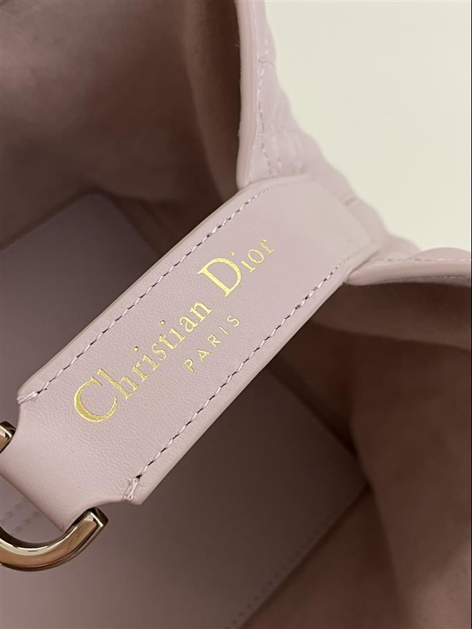 2025228Y800P212658358