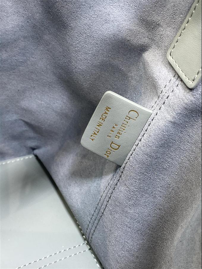 2025228Y850P212642670