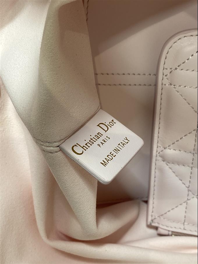 2025228Y850P212643235