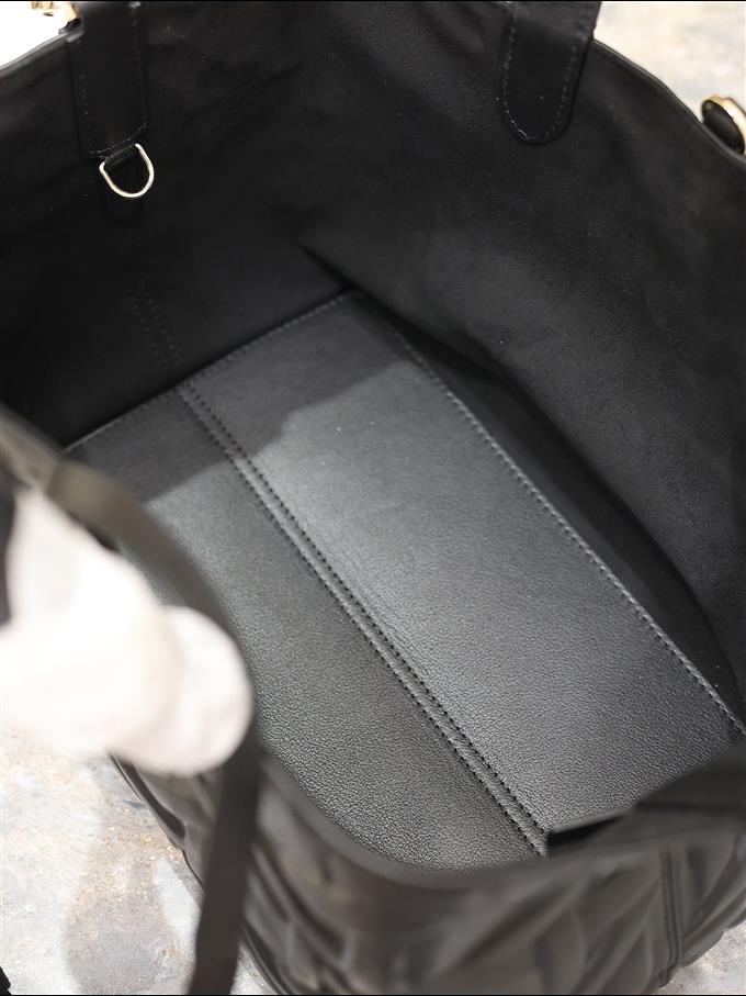 2025228Y850P212659348