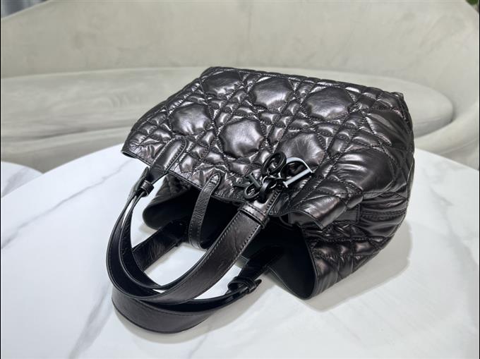 2025228Y850P212659395