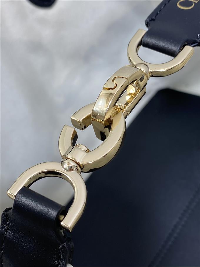 2025228Y850P212659992