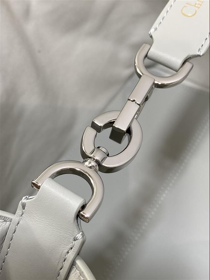 2025228Y850P21270131