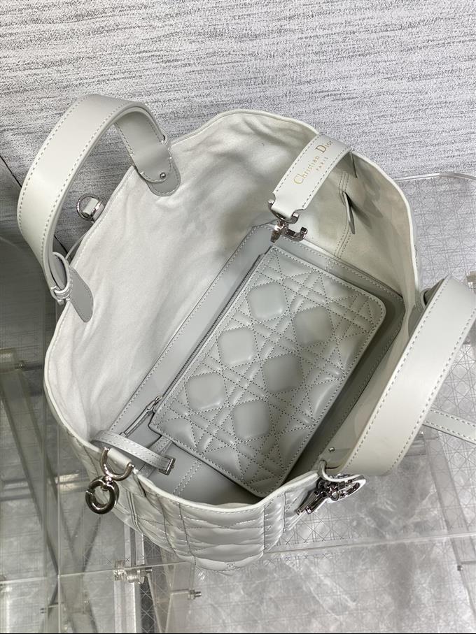 2025228Y850P21270178