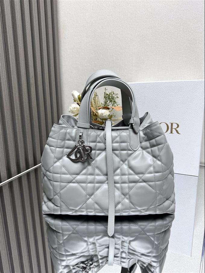 2025228Y850P21271220