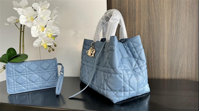 2025228Y850P212715399