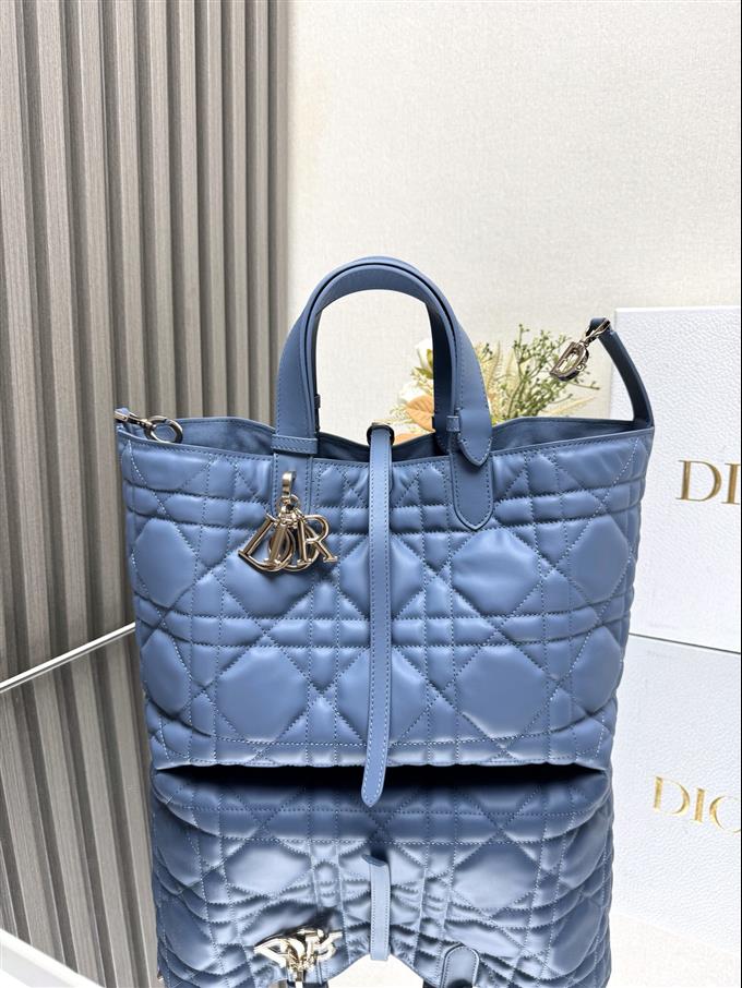 2025228Y850P21272148