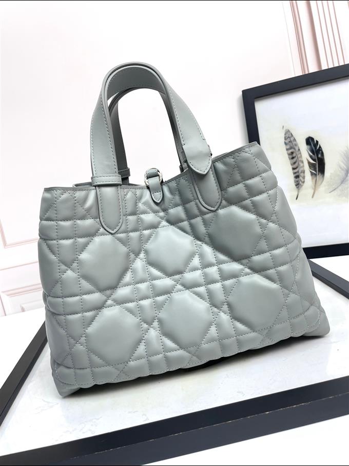 2025228Y850P21273521