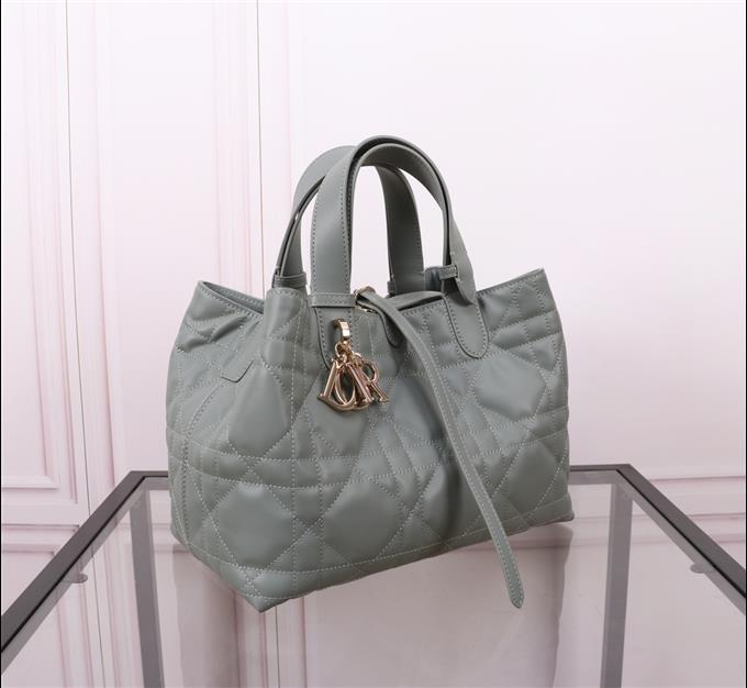 2025228Y850P21274480