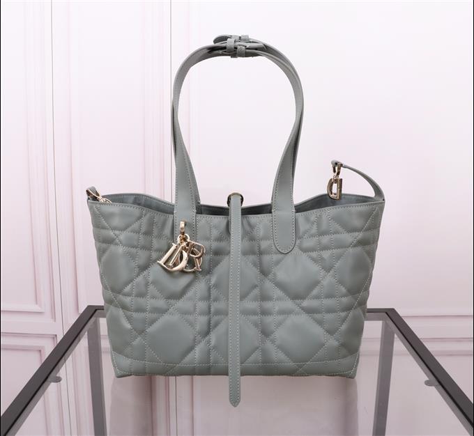 2025228Y850P21274558