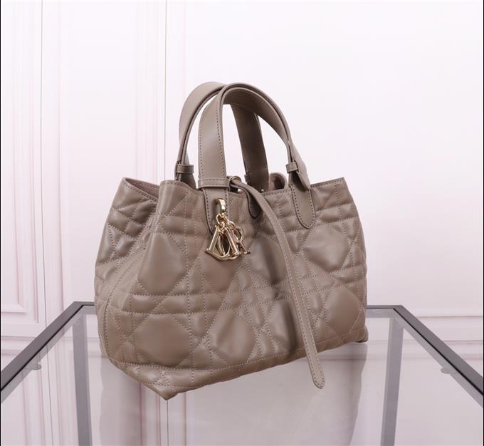 2025228Y850P21274620