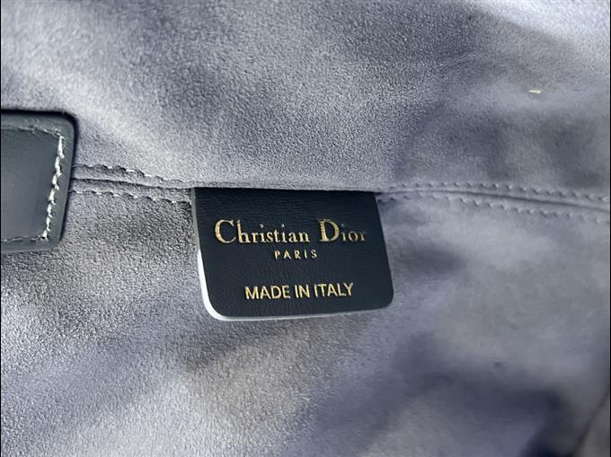 2025228Y850P21274982