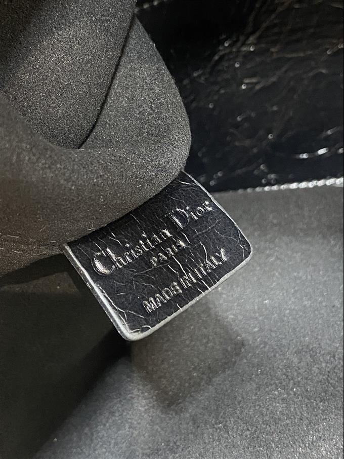 2025228Y850P21275281