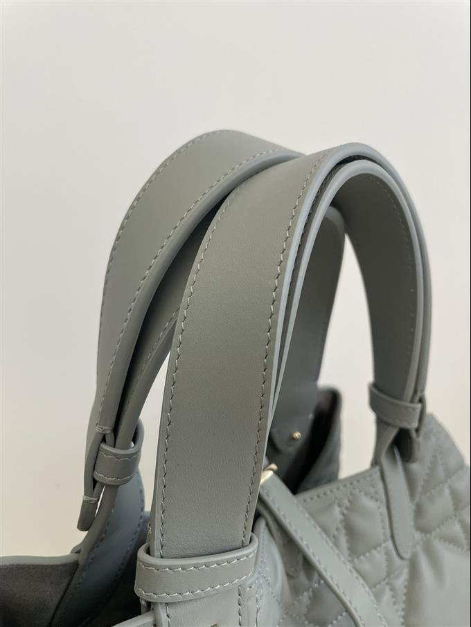 2025228Y850P21276187