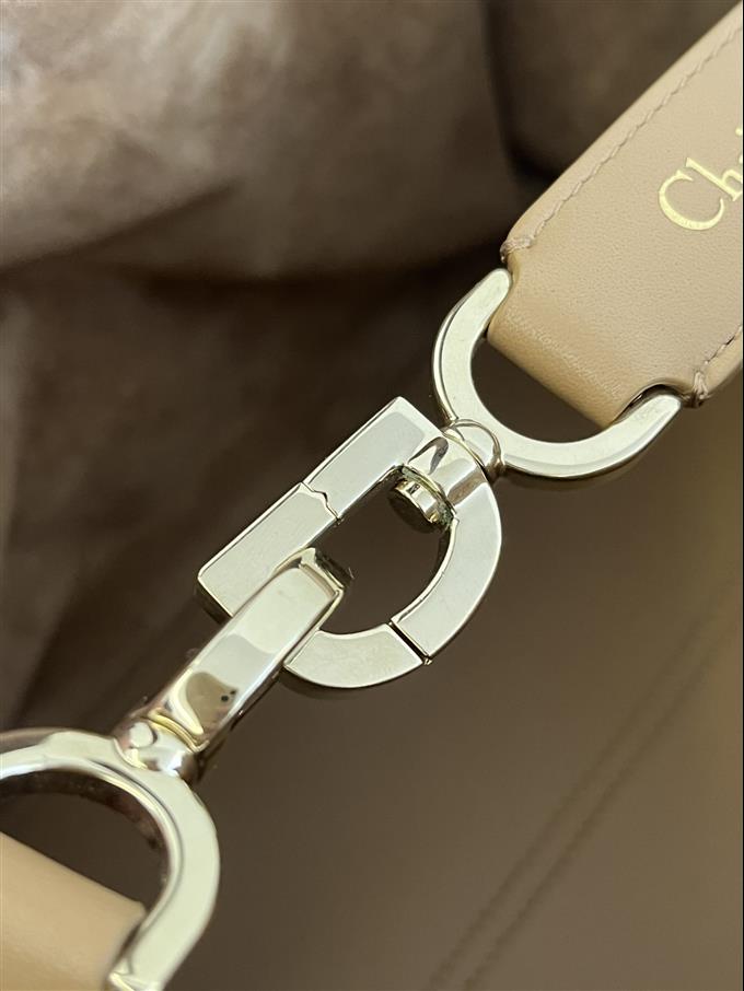 2025228Y850P21276314