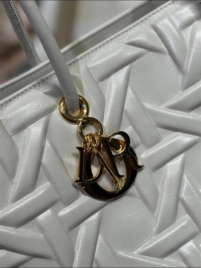 2025228Y880P21276926