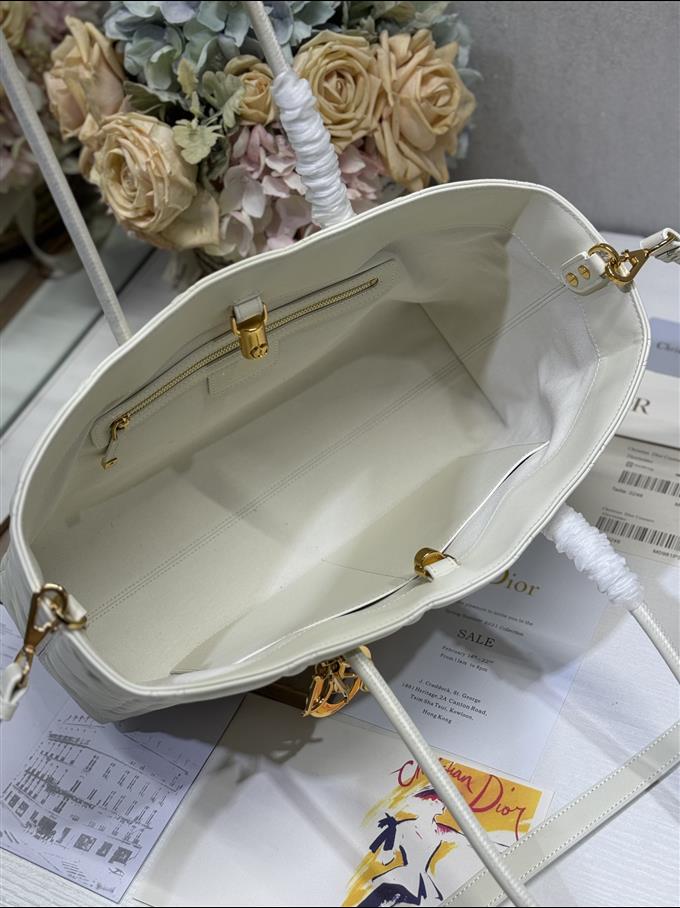 2025228Y880P21277380