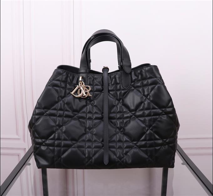 2025228Y930P212710968