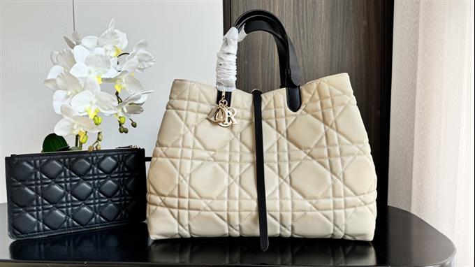 2025228Y930P212711680