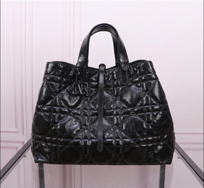 2025228Y930P21278544