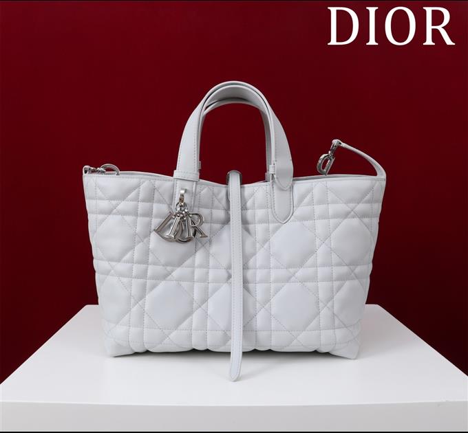 2025228Y950P21264498