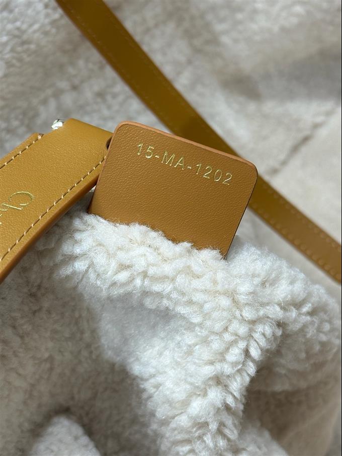 2025228Y980P212712371