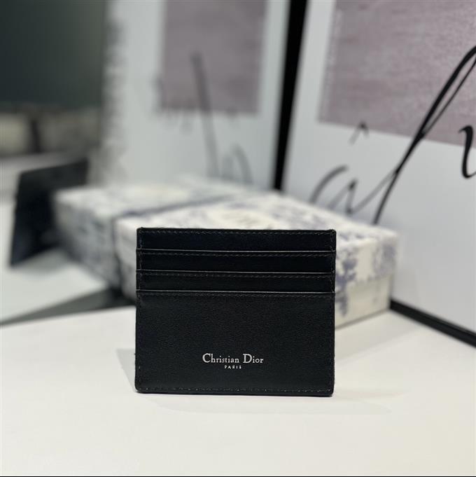 2025228Y150P203551555