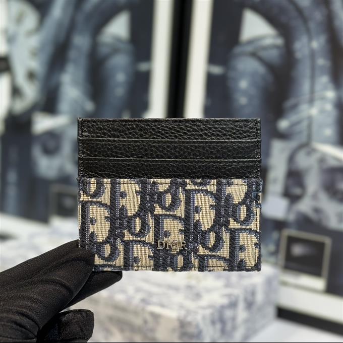 2025228Y150P203551839