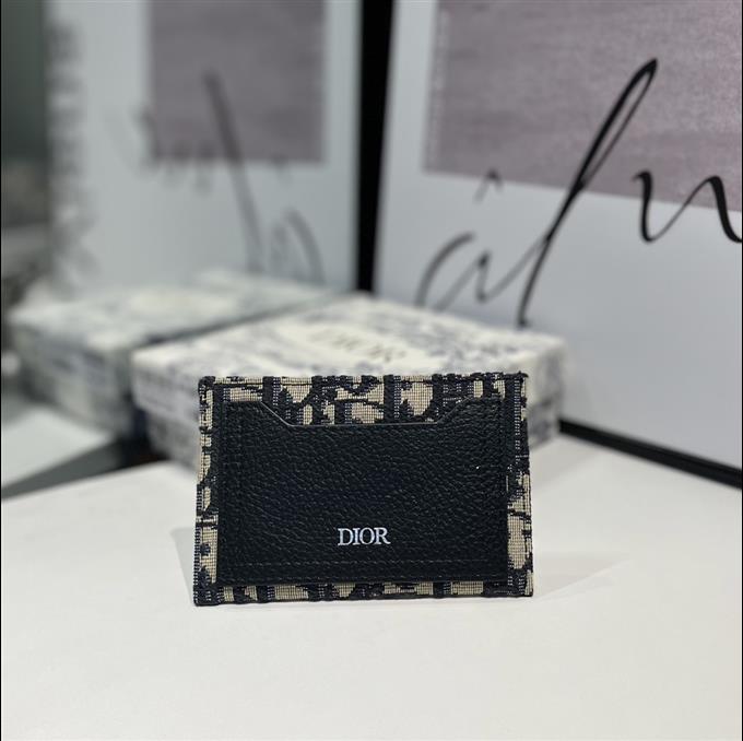 2025228Y150P203552237