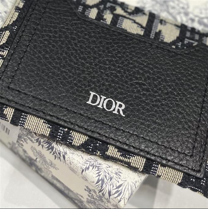 2025228Y150P203552300