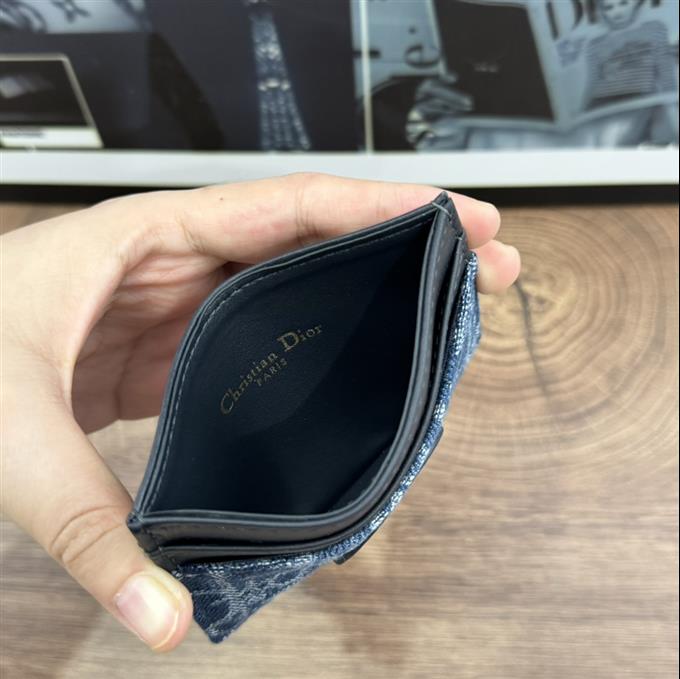 2025228Y150P203552520